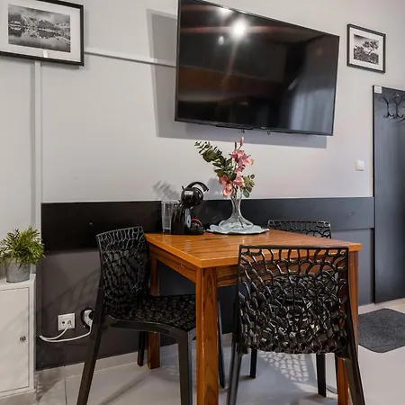 RentPlanet - Apartamenty Brzozowa-2